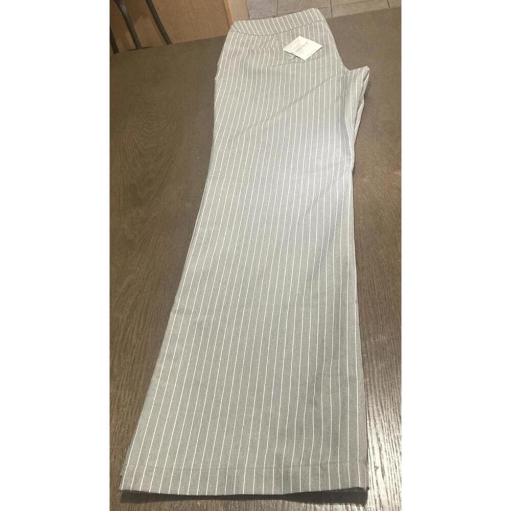 NWT Forever 21 Grey/ White Pinstripe‎ Pant/ Trouser/Dress Pants Office Size L - Picture 4 of 7